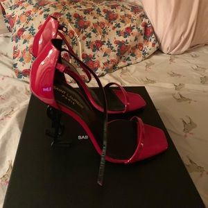 Beautiful ysl sandals